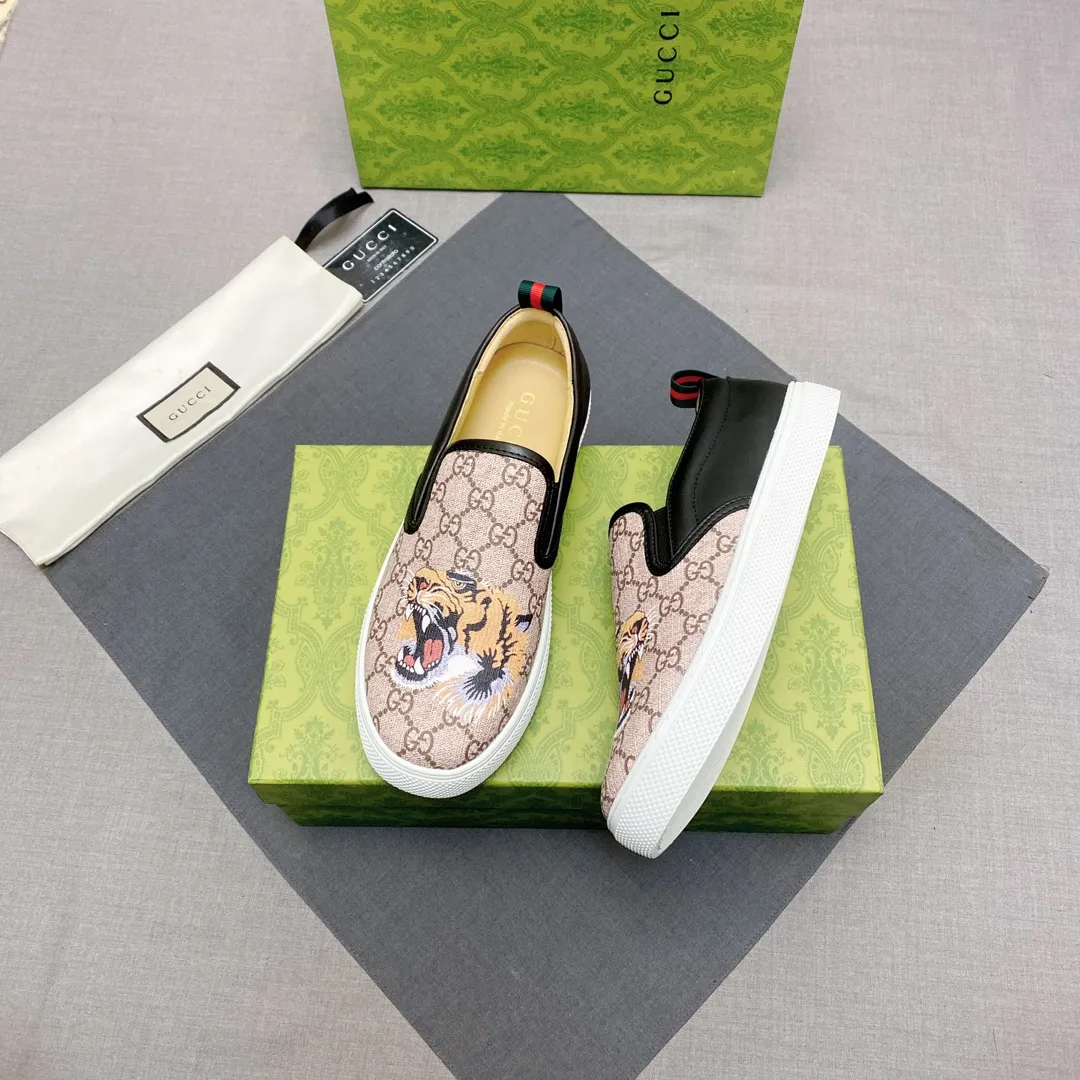 p360 The official website synchronizes the 1:1 replica🇮🇹🇮🇹"GUCCI"🔍🔍for sale at the men's 2025 counter simultaneously, 1:1 large G font, high-end 3D pattern, fashionable and casual, comfortable and breathable personality, the first choice for trendy men, imported sheepskin lining, comfortable, breathable and fashionable Trendy, a must-have for trendy men, soles: Original soles specially provided by the original factory, exclusive movable molded soles are super comfortable, original factory goods, 🔍🔍high quality, you can enter and leave the counter at will, 38-44, (45 can be customized, non-returnable or exchangeable) available from stock, you deserve it No. 005